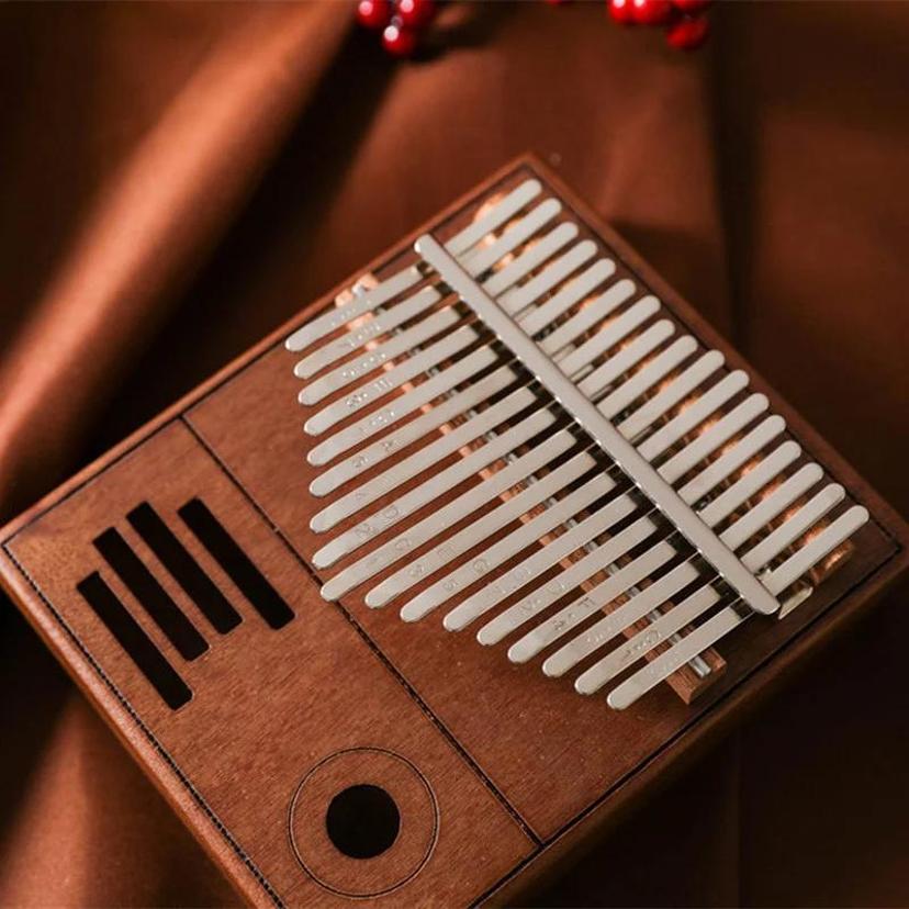 Retro Kalimba 17 Key Thumb Pia - đánh giá và giá A Musical Instrument With Keys